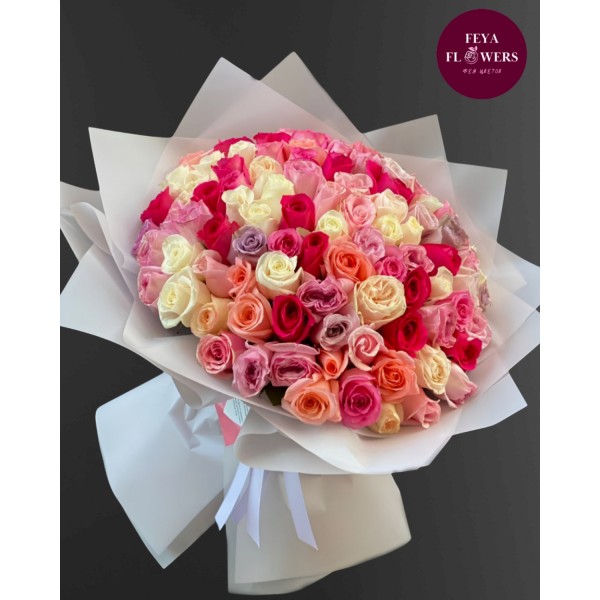Букет из 75 микс роз